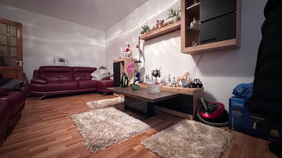 Apartament spațios cu 4 camere de vânzare! - Poză 6