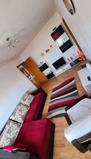 Apartament 4 Camere Renovat Apusului - Poză 3