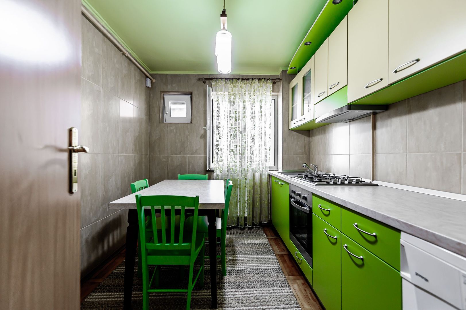 Apartament 3 camere "la cheie" - Revolutiei - COMISION 0% - Poză 3