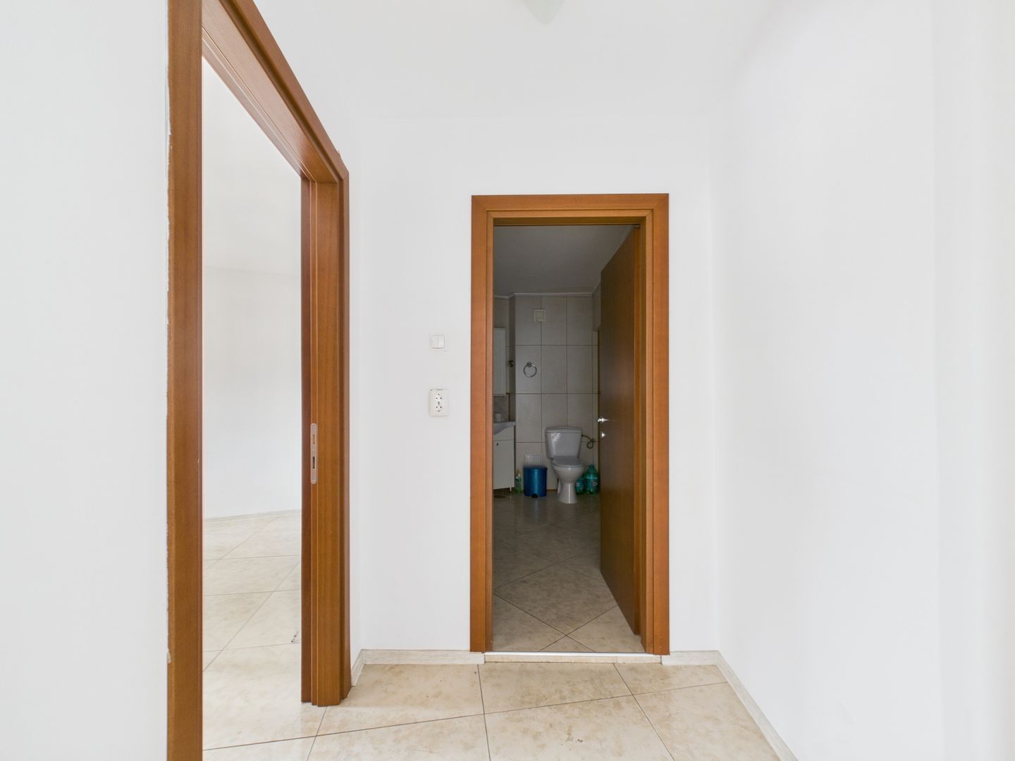 Apartament cu 3 camere de vanzare - Spatiu versatil - Rond Alba Iulia - Poză 17