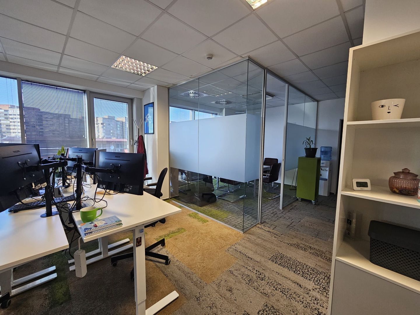 Spatiu de birouri  de inchiriat - Poză 8