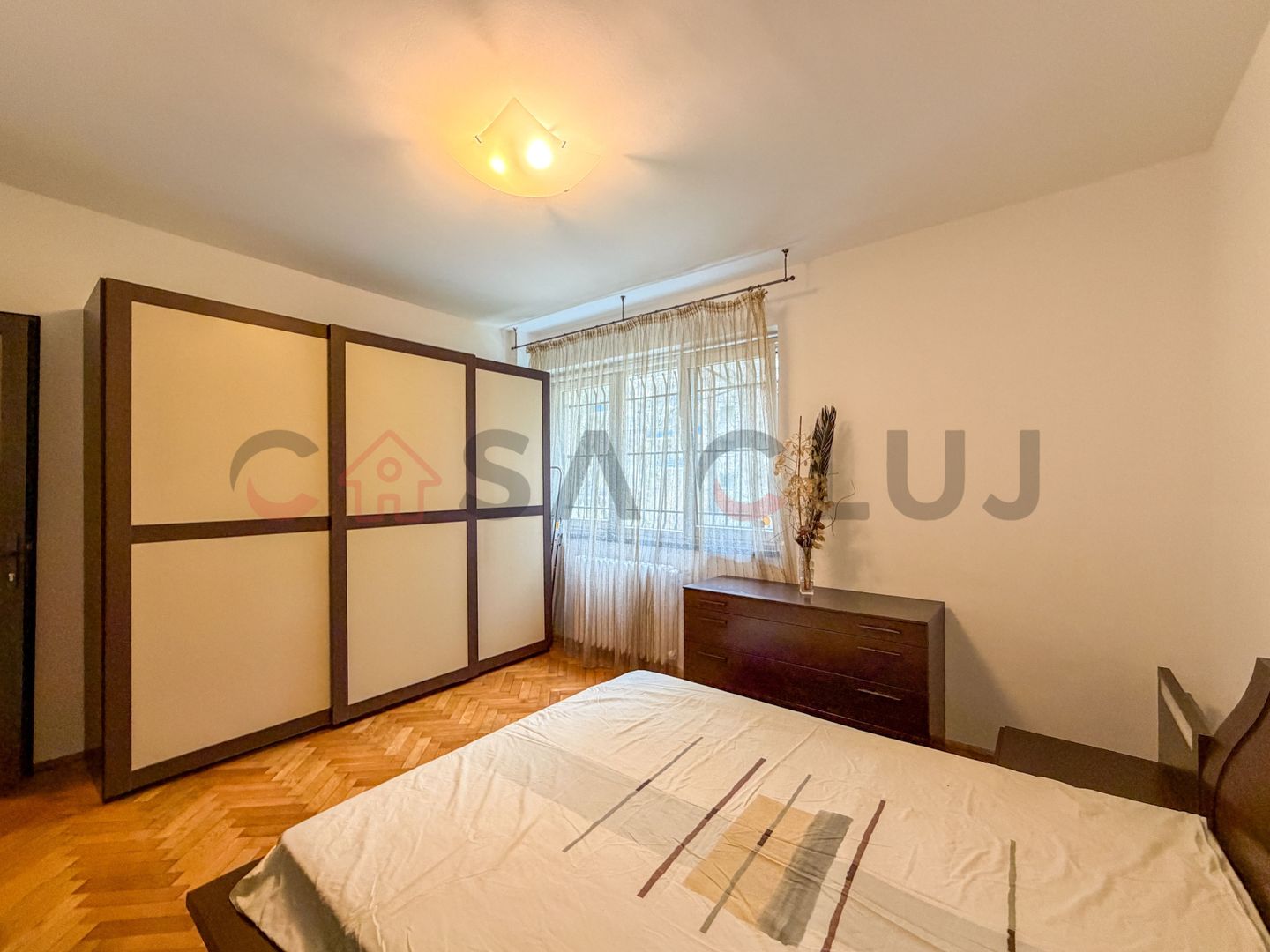 3 camere, confort sporit, garaj cu CF,Plopilor Vechi! - Poză 4