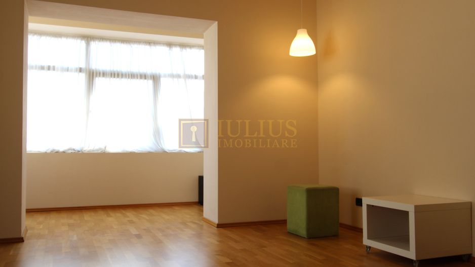 Birou mobilat si utilat, Complex Studentesc; centrala proprie. - Poză 15