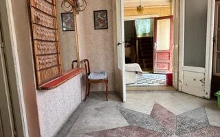 Casă cu etaj în Salonta | 996 mp | Grădină & livadă - Poză 14