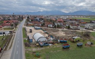 Lot de casa cu utilități si acces la strada Nicolae Iorga, Hărman - Poză 8