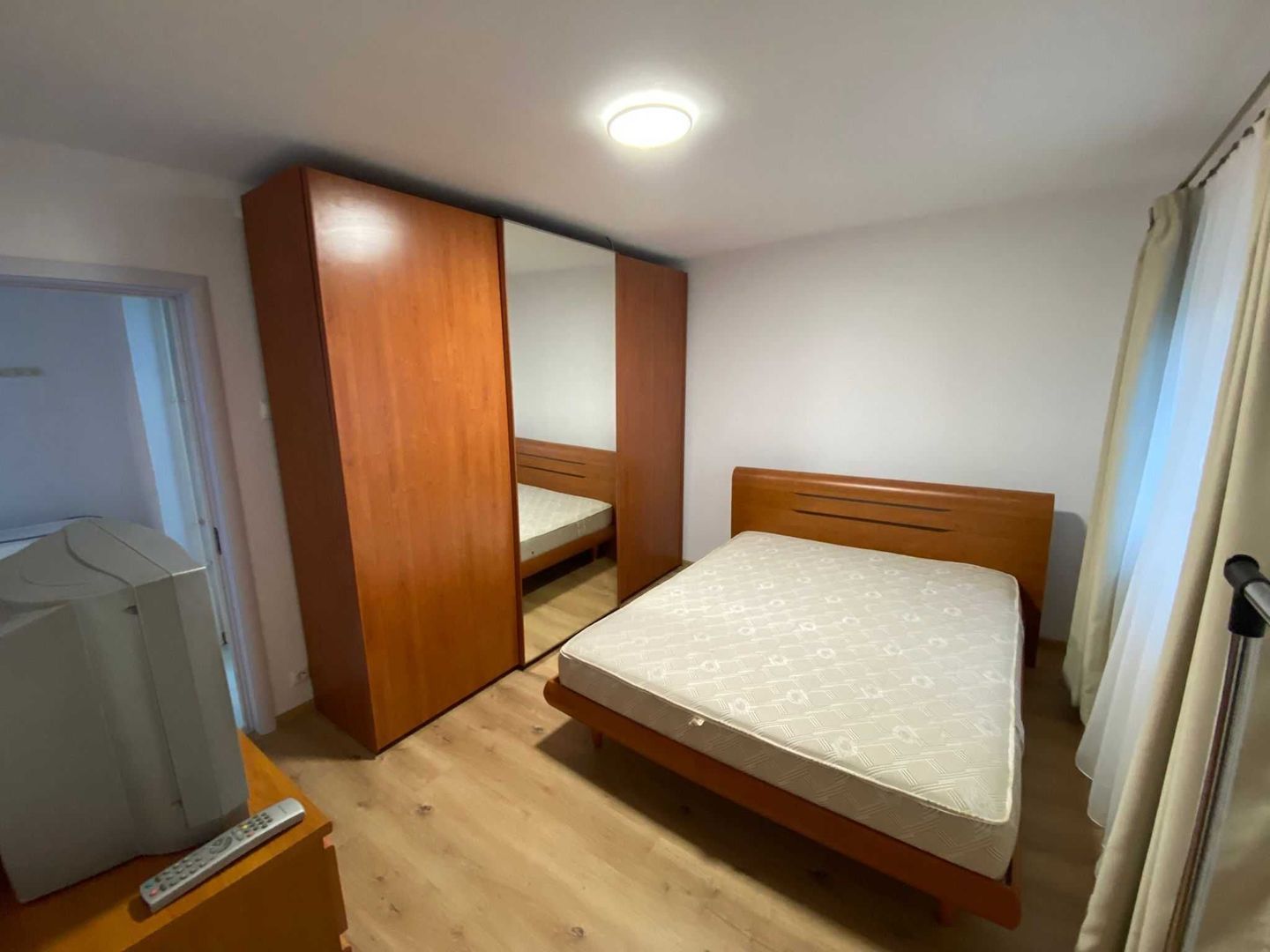 Apartament 2 camere | 63 mp | Metrou Lujerului | Renovat recent | Parcare - Poză 5