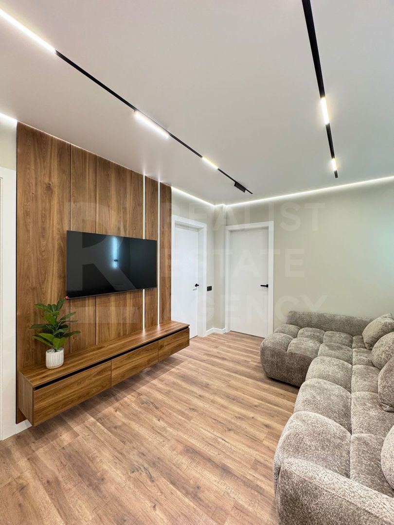 Vânzare, apartament, 2 camere, str. Vasile Lupu, Buiucani - Poză 1