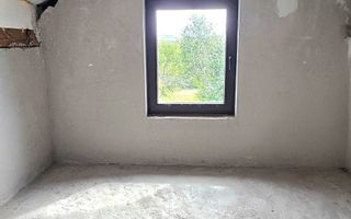 🌿 Casa cu Teren de vânzare – Valea Jelnei - Poză 11