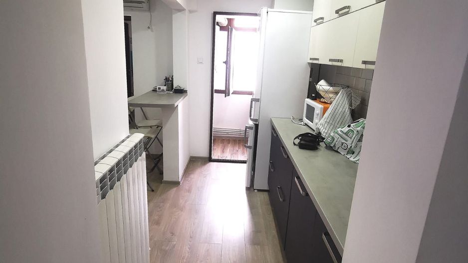 De vanzare apartament 3 camere, micro 39, 76.000 euro negociabil - Poză 1