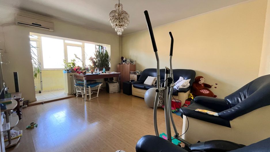 Apartament 3 camere,  Pacii,/Metrou/Potential deosebit - Poză 1