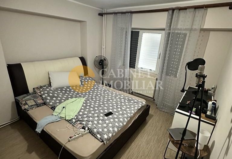 Apartament cu 3 camere decomandat, etajul 2, 83mp - Lukoil Moara de foc - Poză 2