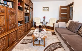 APARTAMENT 4 CAMERE, 2 BĂI, BALCON, PIVNIȚĂ, B-DUL MIHAI VITEAZU - Poză 2