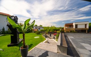 Proprietate spectaculoasă și unică de vânzare în Cluj-Napoca - Poză 8
