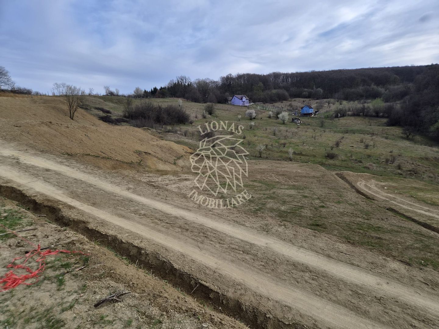 Teren extravilan 1500 mp,  5 min de centru, ideal Cabana, invetitie - Poză 4