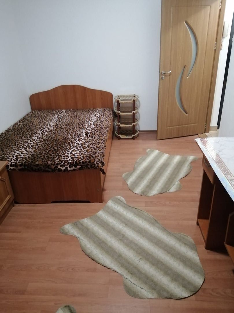 Vanzare garsoniera parter, Gavana zona Piata - Poză 7