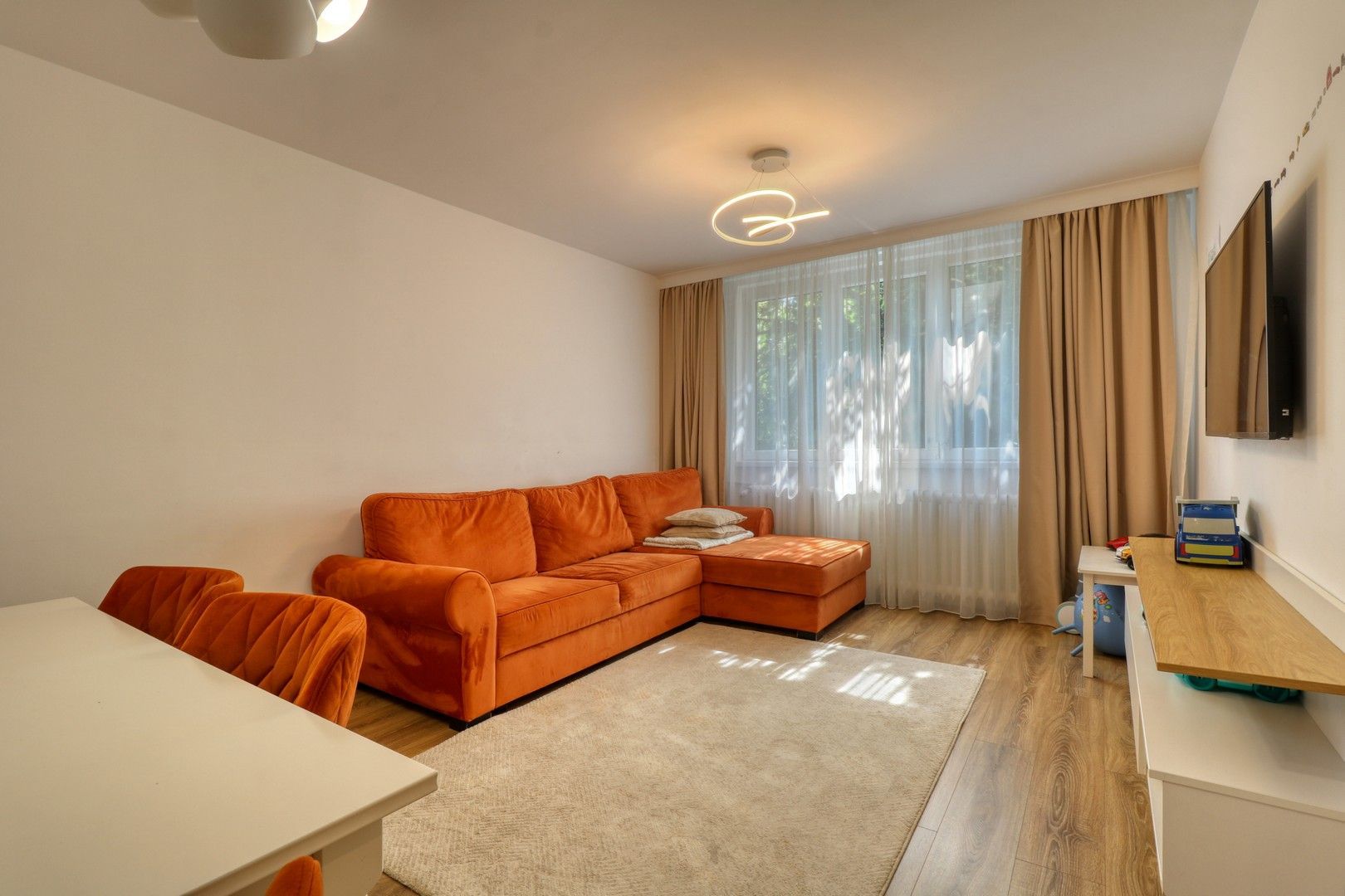 3 camere premium | Renovare integrală | Parc superb lângă bloc- - Poză 9