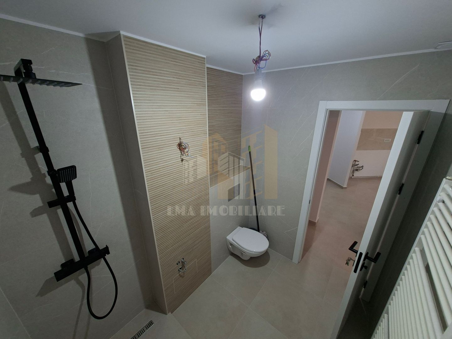 Apartament 2 camere decomandat Tractorul Brasov - Poză 9