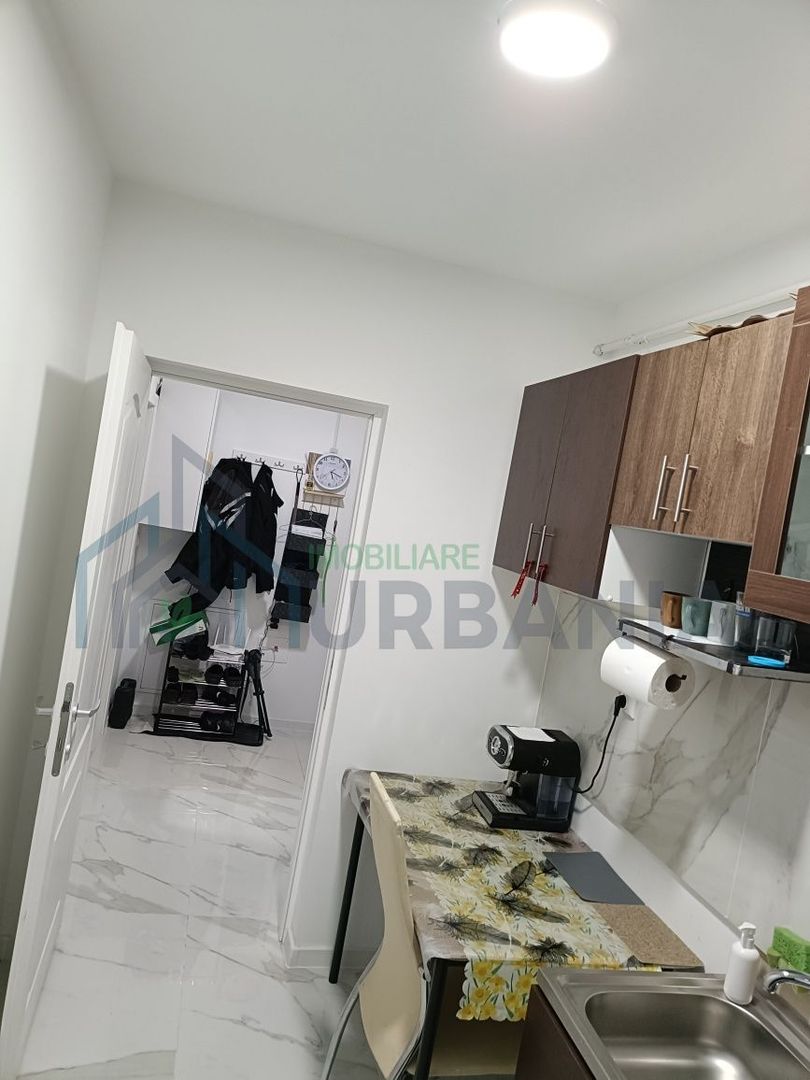 Apartament cu o camera și balcon - Poză 6