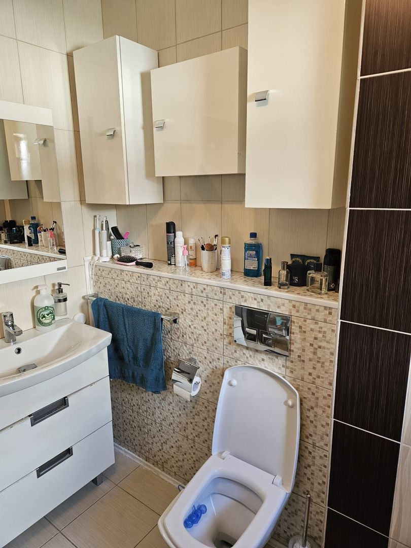 Apartament 3 camere baie cu geam parcare privata si lift pe Dna Stanca - Poză 9