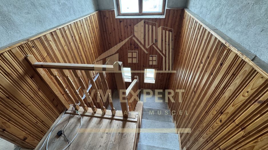 CASĂ 7 CAMERE TEREN 468 MP BUGHEA DE SUS ARGEȘ - Poză 29