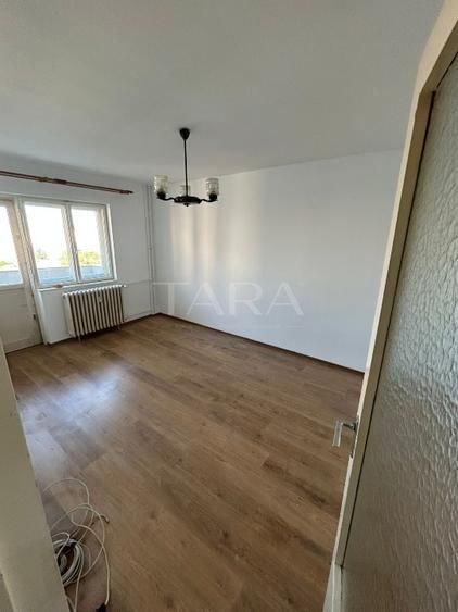 Apartament cu 2 camere decomandate, balcon, Mănăștur. - Poză 1