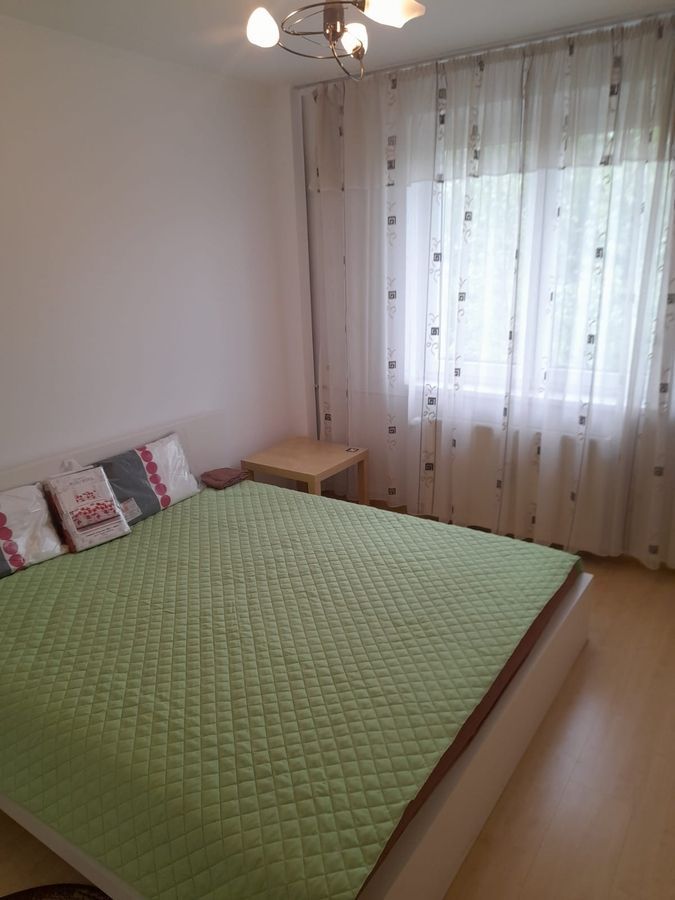 inchiriem apartament 3 camere dristor - Poză 8