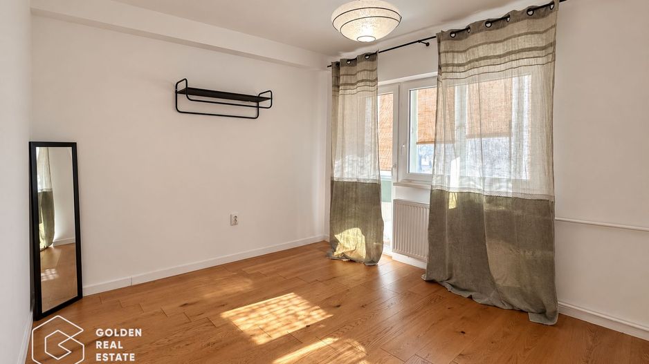 Apartament 2 camere,  Podgoria, Bulevardul Revoluției - Poză 2