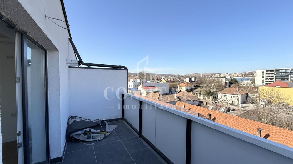 Preț excelent | Apartament cu 4 camere, 2 băi | Dâmbul Rotund - Poză 11