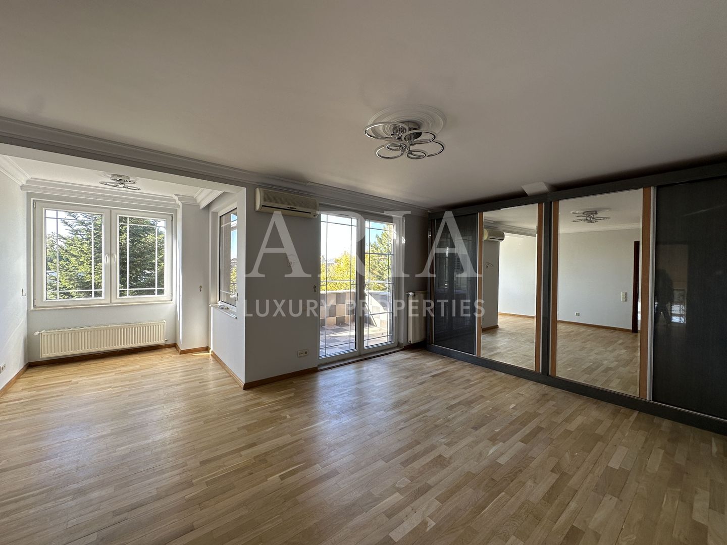 VILA INDIVIDUALA PIPERA EROU IANCU NICOLAE - Poză 11