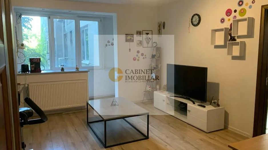 2 camere | Raul Doamnei | 52mp | etaj intermediar | Renovat | - Poză 1
