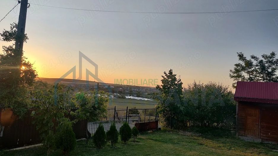 Casă de închiriat în Buznea, la 2 km de Piața Târgu Frumos - Poză 2