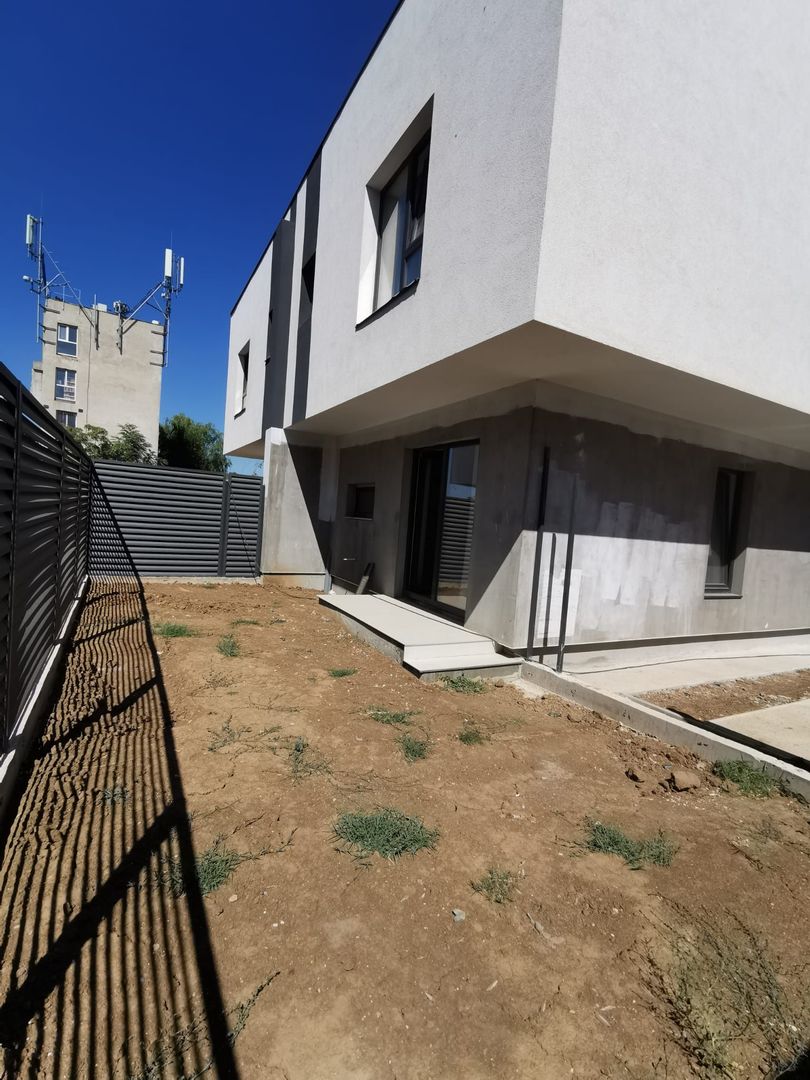 Vila  de tip duplex 4 camere Pompa Caldura Titan Pallady - Poză 17