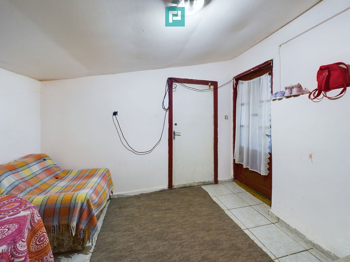 Casă cu Potențial Imens în Șipet, comuna Tormac - Poză 14