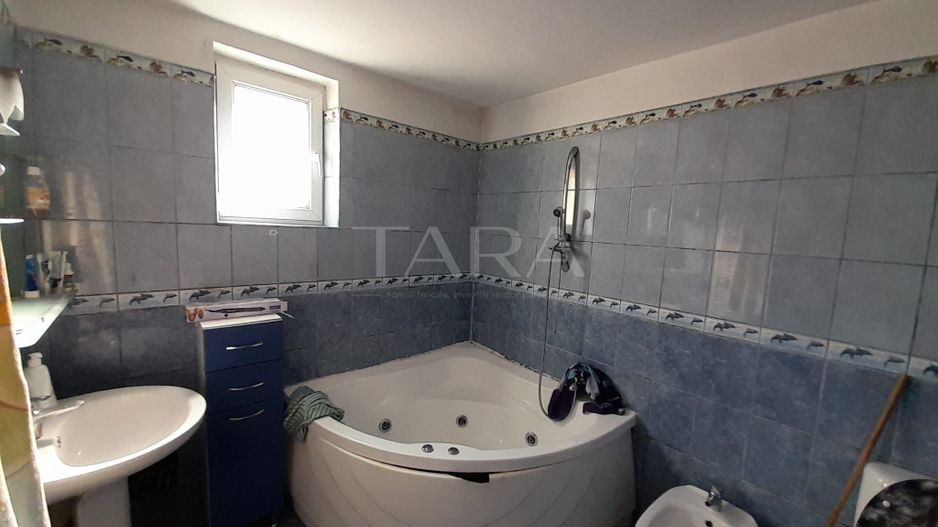 Se vinde casa in Apahida zona bună ! - Poză 4