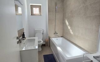 Apartament 2 camere, 2 bai, terasa, parcare, zona Borhanci - Poză 9