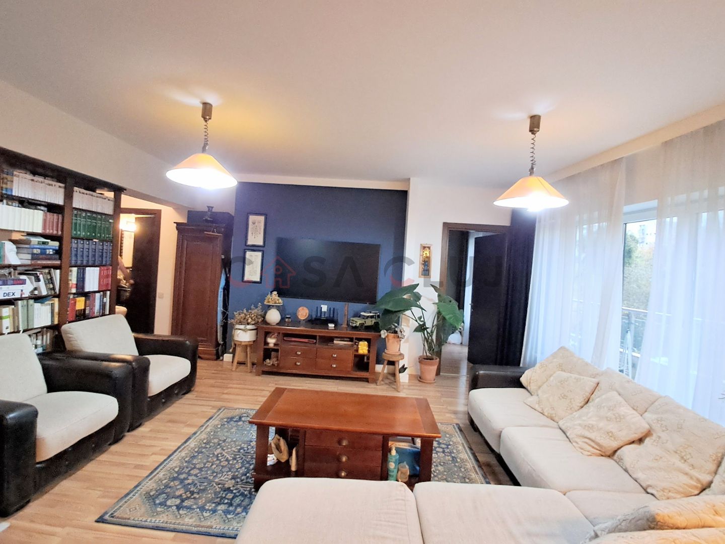 Zonă exclusivistă, Plopilor!! - Poză 3