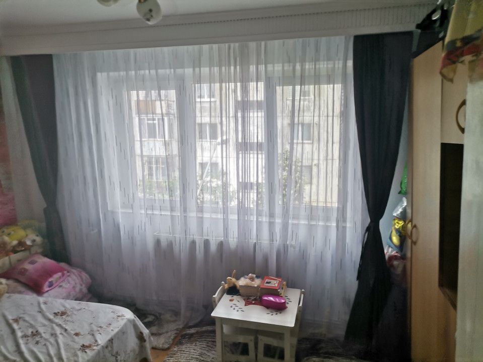 Vanzare apartament 2 camere, Banat - Poză 4