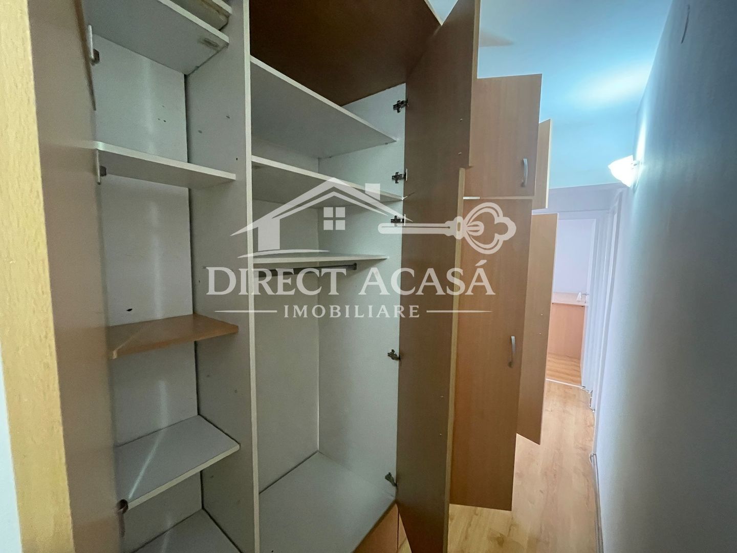 Apartament 3 camere de inchiriat-str Ciucas-Zona Dambu - Poză 10