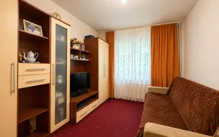 Apartament 3 camere decomandat, zona Alfa, etaj 1, două băi - Poză 13