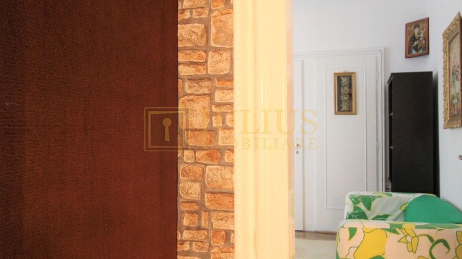 Birou la parter, zona Louis Turcanu - ultracentral. - Poză 7