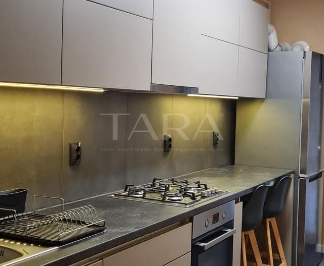 Apartament cu curte privată în imobil nou, Borhanci - Poză 4