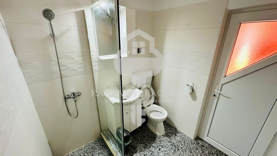 Casă de închiriat 2 camere – Zona Delfinariu, Constanța - Poză 5