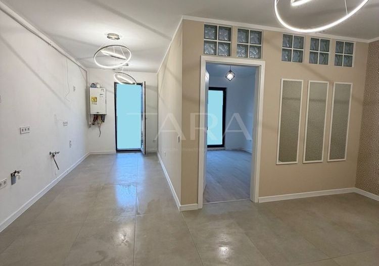 Apartament  3 camere Finisat | 56mp |  Floreşti - Poză 3
