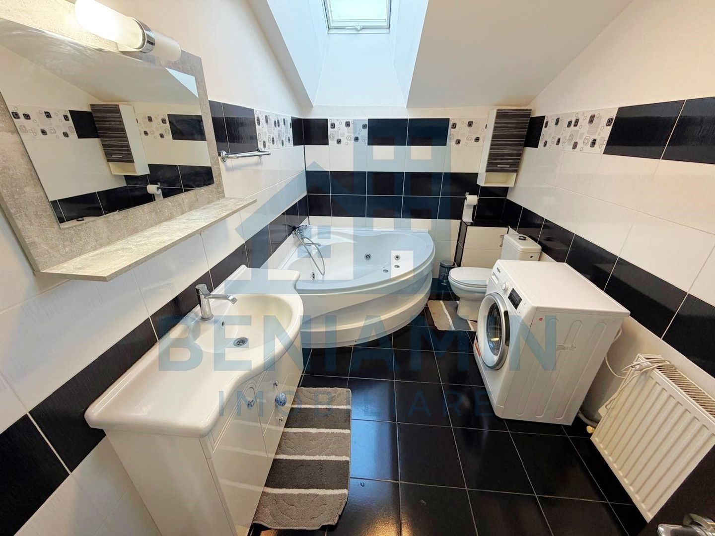 Casa P+M-Zona Hanul Doctorului-Teren 500mp-Toate Utilitatile-2010 - Poză 13