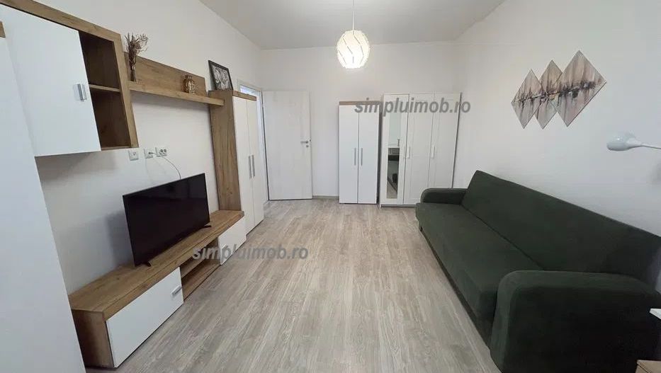 Decomandat Apartament Spatios Cu Parcare Subterana - Poză 2