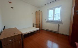 Apartament 3 camere, decomandat, Alexandru cel Bun, et 8 din 10, liber - Poză 2