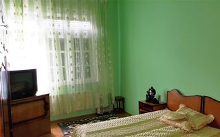 Casa de vanzare Cetate pretabila ca pensiune - Poză 15