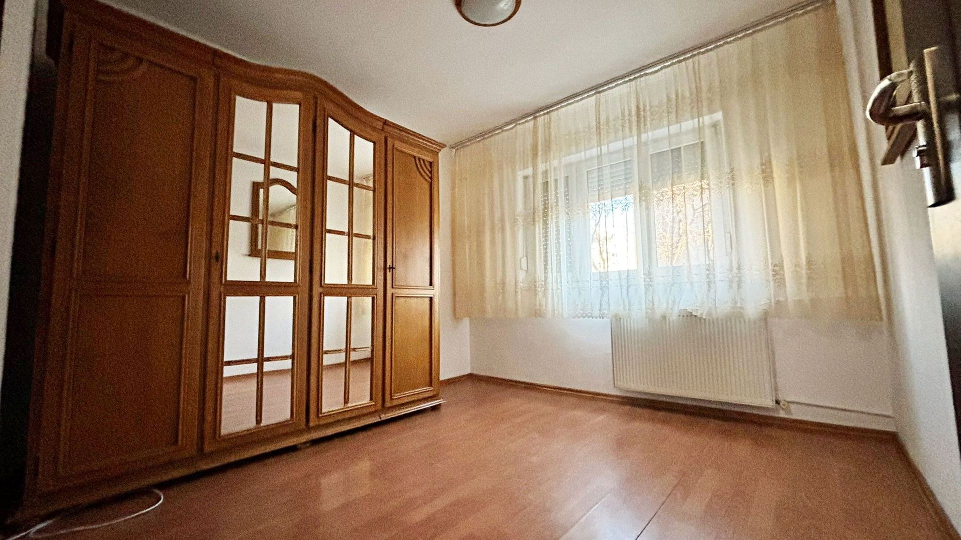 Apartament cu 2 camere de inchiriat zona Decebal, Oradea - Poză 4