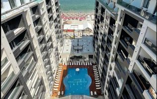 Apartament 2 camere de vanzare, Prima linie la mare.- Ocazie