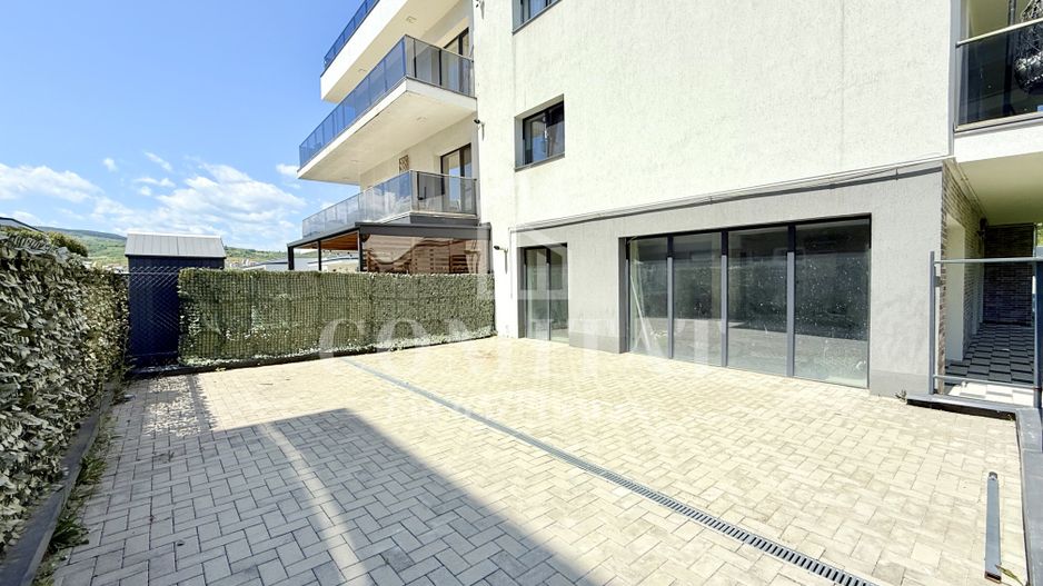 Spațiu comercial cu terasă open space cartier Borhanci - Poză 8